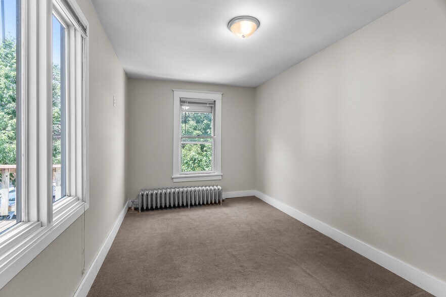 More Photos Of 3012 Bryant Ave S, Minneapolis Multifamily For Sale