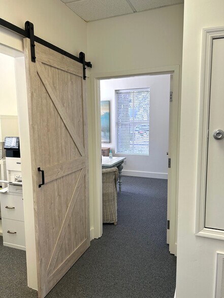 More Photos Of 1037 Chuck Dawley Blvd, Mount Pleasant Office For Sale