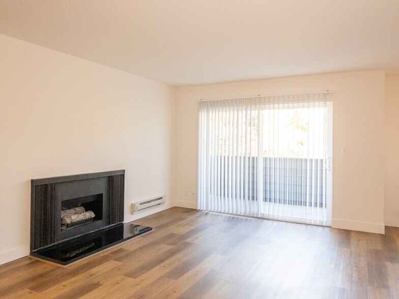 More Photos Of 934 Sir Francis Drake Blvd, Greenbrae Apartments For Sale