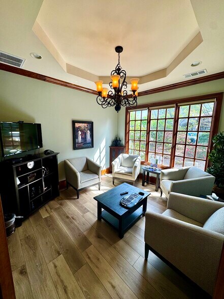 More Photos Of 9 Halton Green Way, Greenville Office For Sale