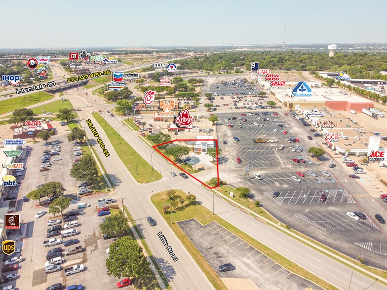 More Photos Of 4402 Little Rd, Arlington Bank For Sale