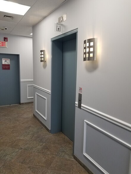 More Photos Of 526 Bloomfield Ave, Caldwell Medical For Lease