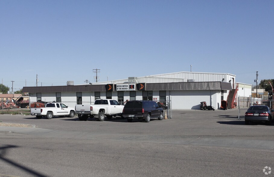 Primary Photo Of 7160 Eudora Dr, Commerce City Showroom For Lease