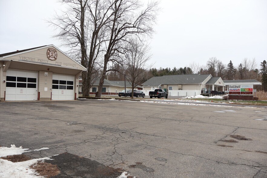 More Photos Of 311 Vischer Ferry Rd, Clifton Park Auto Repair For Sale