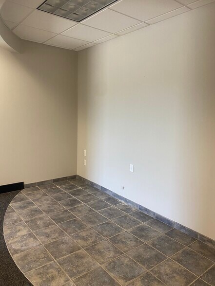 More Photos Of 2717 N Highway 89, Pleasant View Medical For Sale