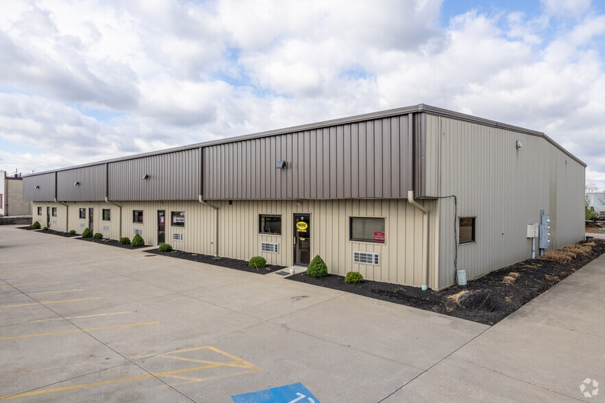 Primary Photo Of 4777 Industry Dr, Fairfield Flex For Lease