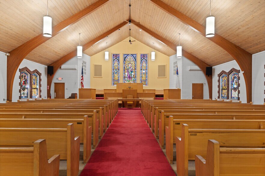 More Photos Of 21 Church St, Elmwood Park Religious Facility For Sale