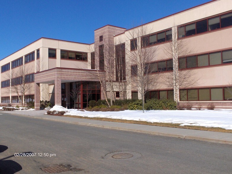 More Photos Of 16 Yankee Candle Way, South Deerfield Medical For Sale