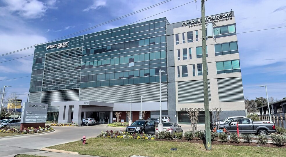 More Photos Of 9230 Katy Fwy, Houston Office For Sale