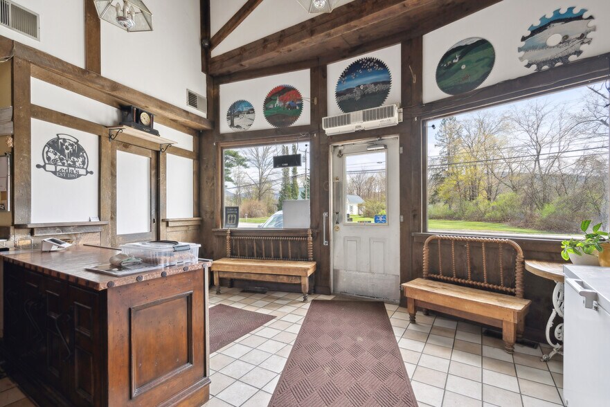 More Photos Of 456 US-5, Fairlee Restaurant For Sale