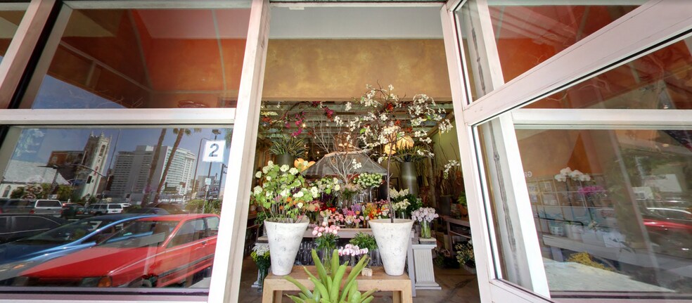 More Photos Of 1900 N Highland Ave, Los Angeles General Retail For Lease