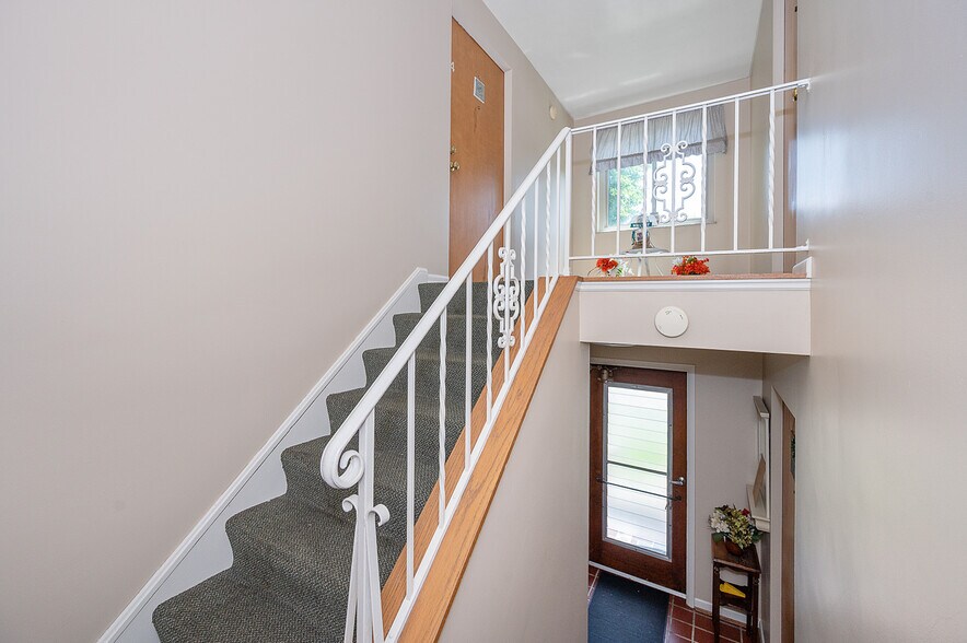 More Photos Of 6509 Cheviot Rd, Colerain Township Apartments For Sale