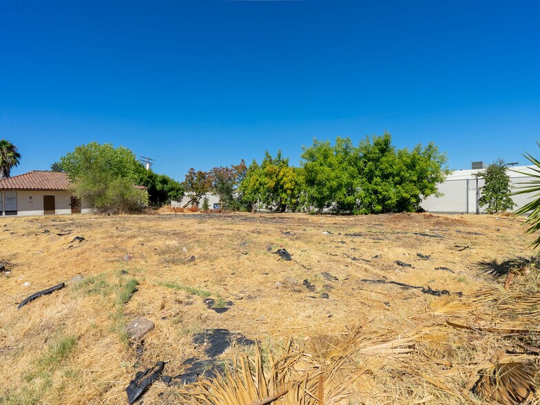 More Photos Of 5725 Marconi Ave, Carmichael Land For Sale