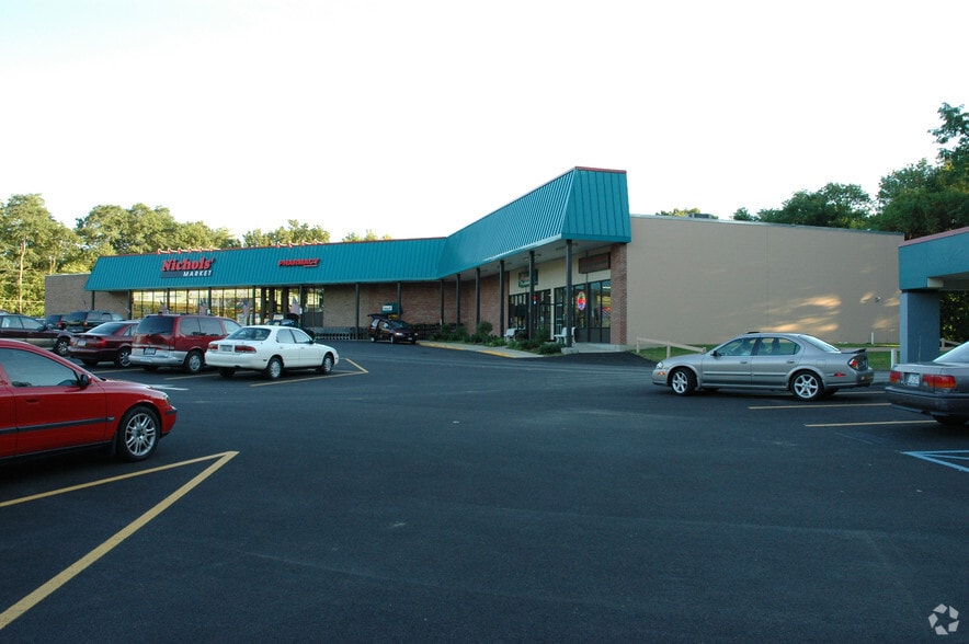 More Photos Of 5 Maple Rd, Voorheesville General Retail For Lease