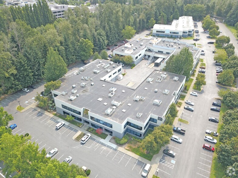 More Photos Of 8410 154th Ave NE, Redmond Flex For Lease