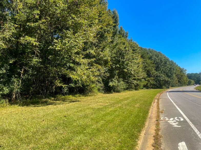 More Photos Of Towne Center Blvd., Ridgeland Land For Sale