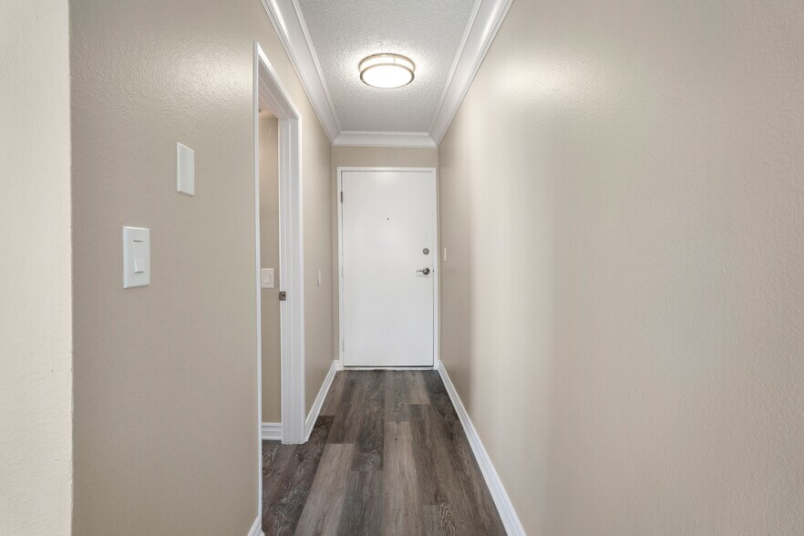 More Photos Of 8560 W Olympic Blvd, Los Angeles Apartments For Sale