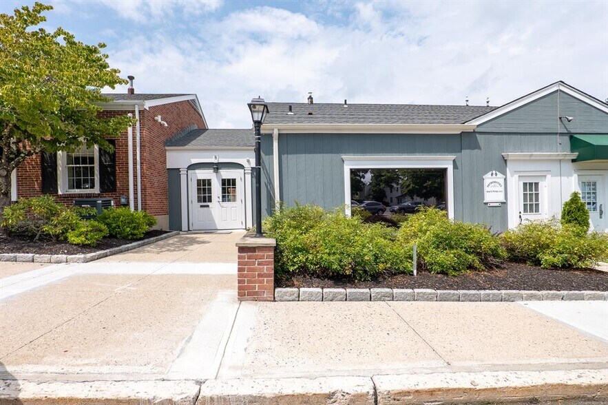 More Photos Of 8 Prospect St, Ridgefield Storefront Retail Office For Sale