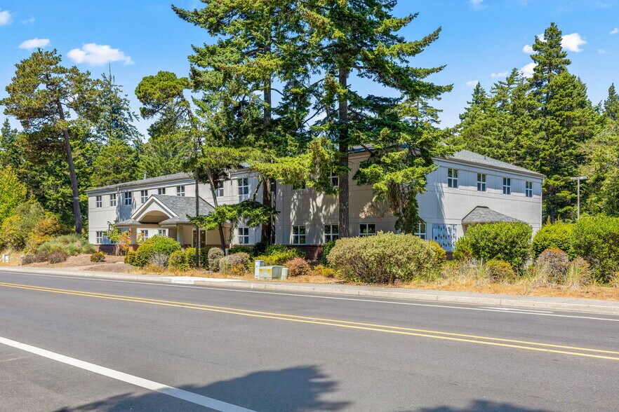 More Photos Of 705 9th St, Florence Medical For Lease