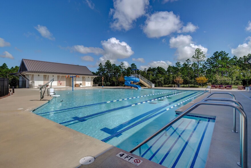 More Photos Of 162 Dugger Ln, Wilmington Apartments For Sale
