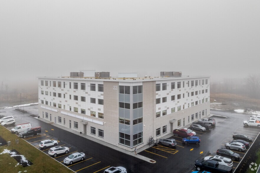 More Photos Of 22 Costello Dr, Carleton Place Medical For Lease