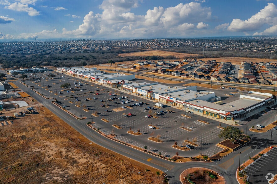 More Photos Of 415 W Loop 1604 S, San Antonio Unknown For Lease