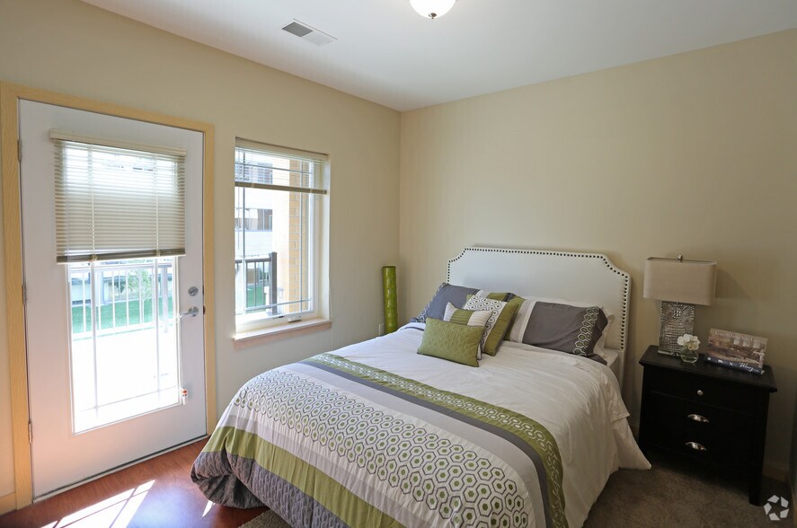 More Photos Of 401 N Washington St, Green Bay Apartments For Lease