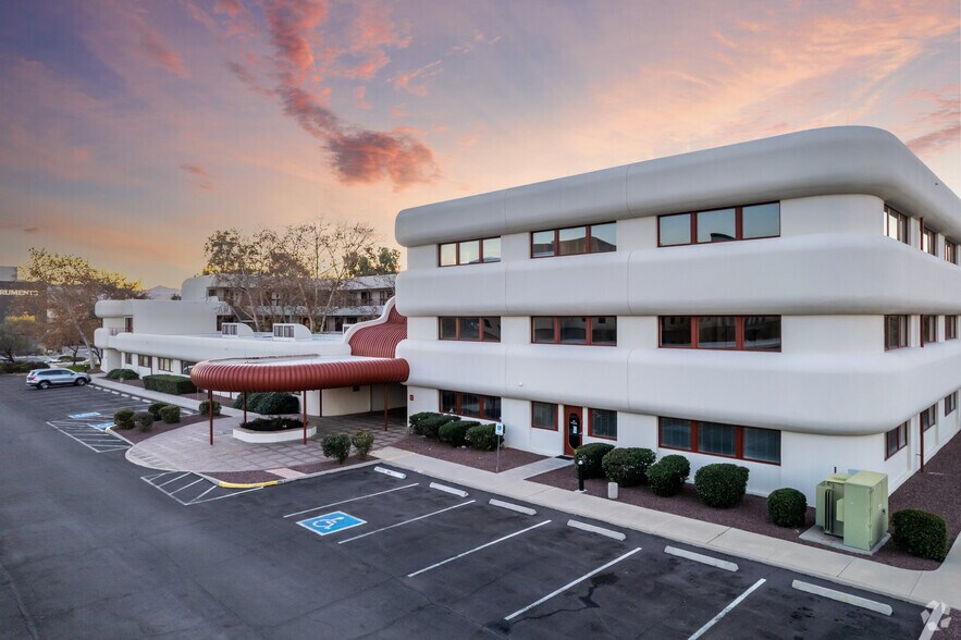 More Photos Of 310 S Williams Blvd, Tucson Office For Lease