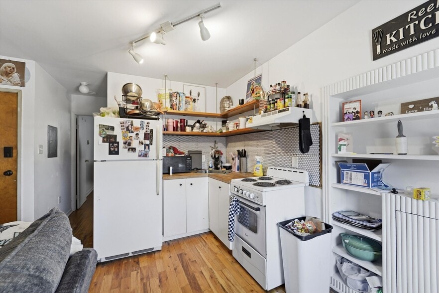 More Photos Of , Philadelphia Multifamily For Sale