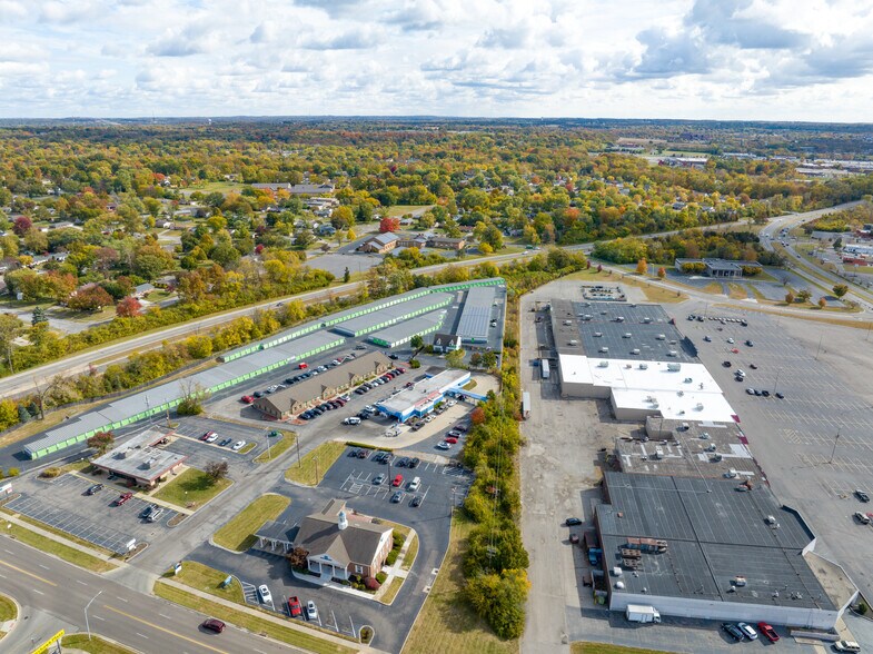 More Photos Of 901 Elliott Dr, Middletown Carwash For Sale