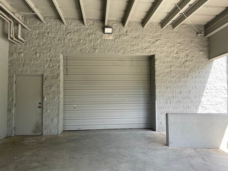 More Photos Of 255 N Peters Rd, Knoxville Office For Lease