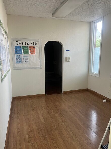 More Photos Of 5909 Camden St, Oakland Daycare Center For Sale