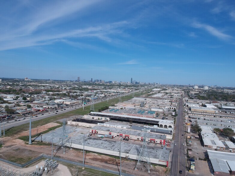 More Photos Of 9941-9949 Harwin Dr, Houston Unknown For Lease