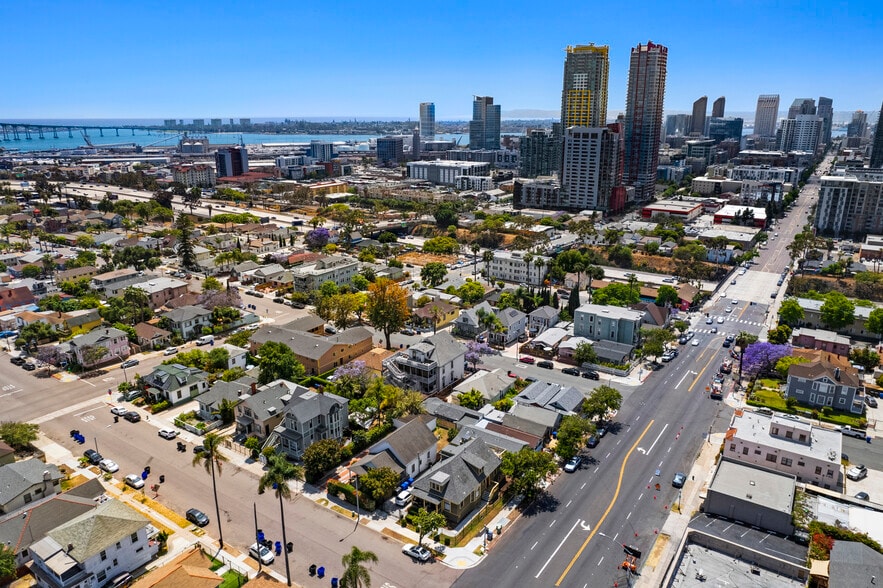 More Photos Of 572 21st St, San Diego Apartments For Sale