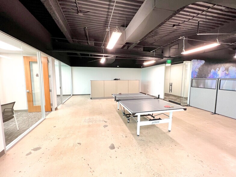 More Photos Of 8350 N Central Expy, Dallas Office For Sale
