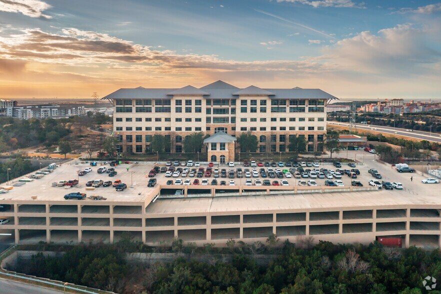 More Photos Of 19003 I-10 W, San Antonio Office For Sale