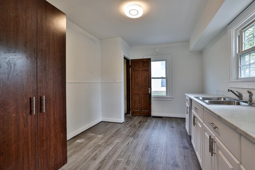 More Photos Of 7197 Paddison Rd, Cincinnati Daycare Center For Sale