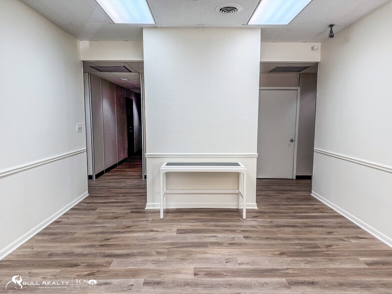 More Photos Of 2560 E Wesley Chapel Way, Decatur Office For Sale