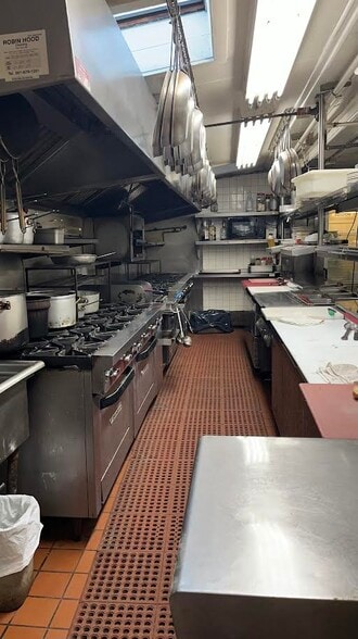 More Photos Of 268 Springfield Ave, Berkeley Heights Restaurant For Sale