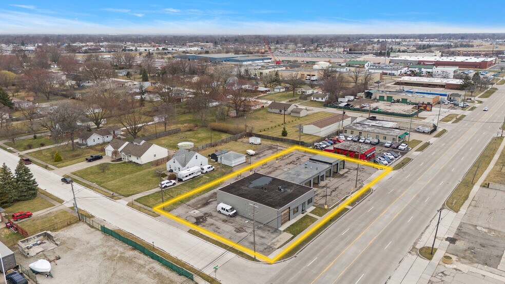 More Photos Of 30201 Little Mack Ave, Roseville Warehouse For Sale