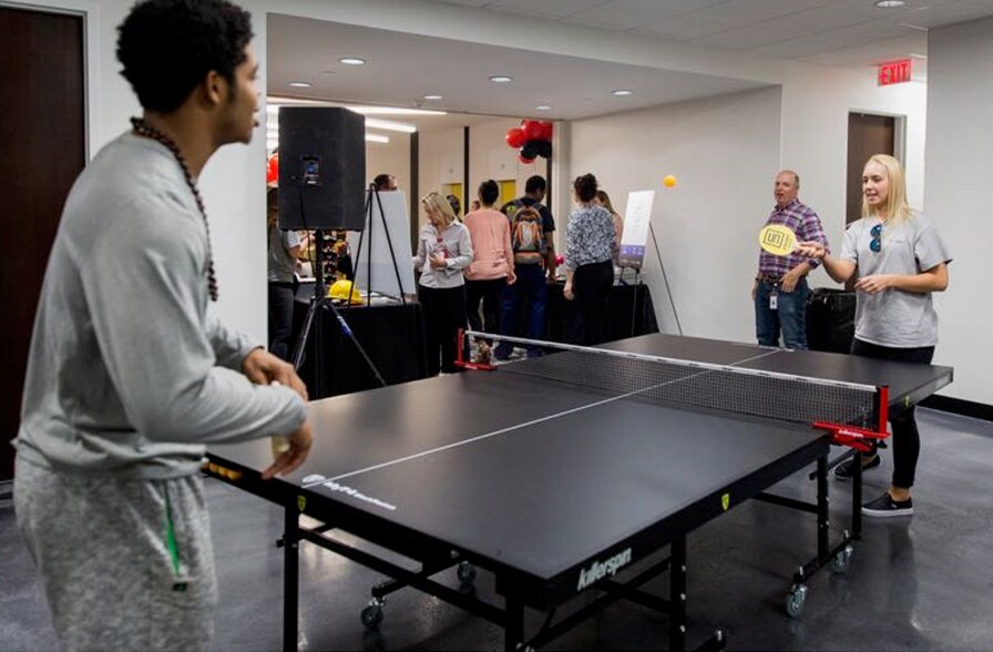 More Photos Of 1175 Peachtree St NE, Atlanta Unknown For Lease