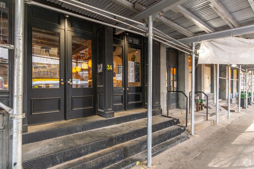More Photos Of 66 Pearl St, New York Apartments For Sale