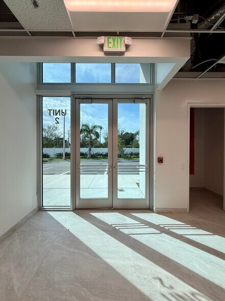 More Photos Of 1501 N Florida Mango Rd, West Palm Beach Warehouse For Lease