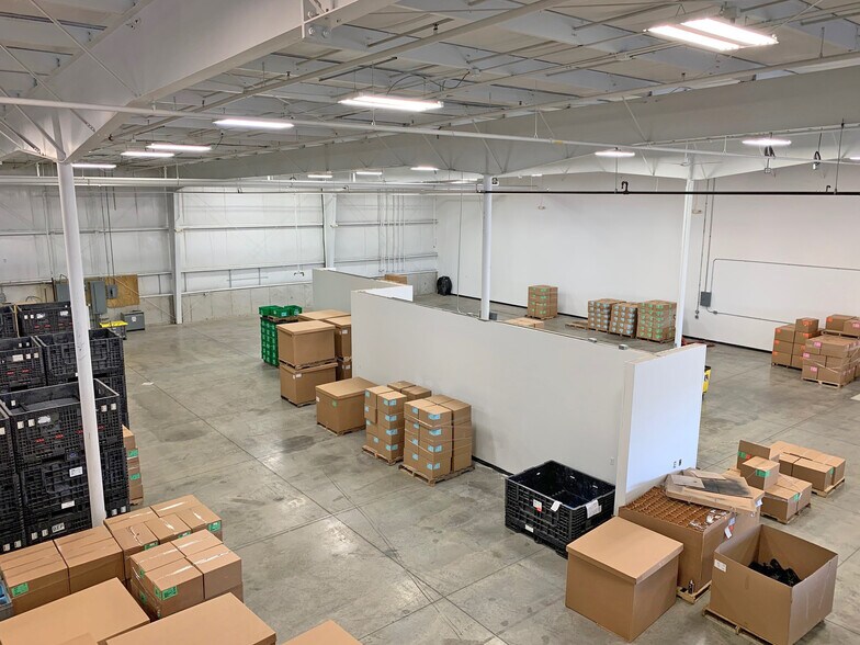More Photos Of 950 Vitality Dr NW, Comstock Park Warehouse For Lease