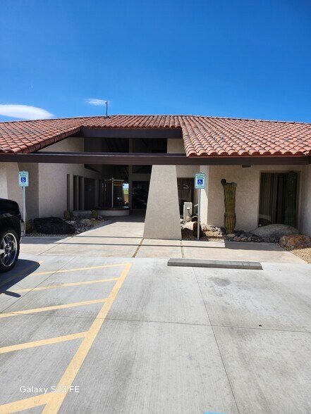 More Photos Of 1945 Mesquite Ave, Lake Havasu City Medical For Lease