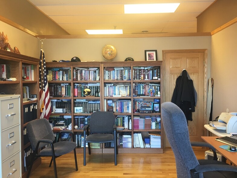 More Photos Of 1307 E Palatine Rd, Arlington Heights Religious Facility For Sale