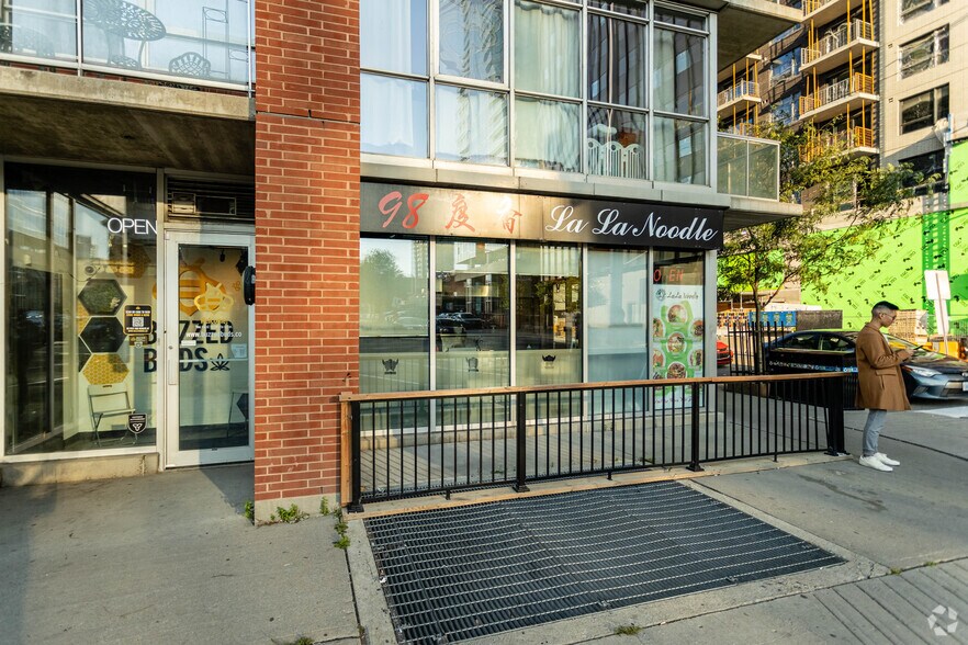 More Photos Of 179 George St, Ottawa Apartments For Lease