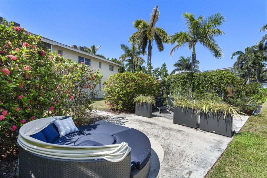 More Photos Of 640 SE 2nd Ave, Boynton Beach Apartments For Sale