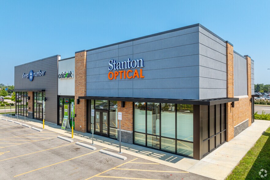 More Photos Of 1980 N National Rd, Columbus Storefront Retail Office For Sale