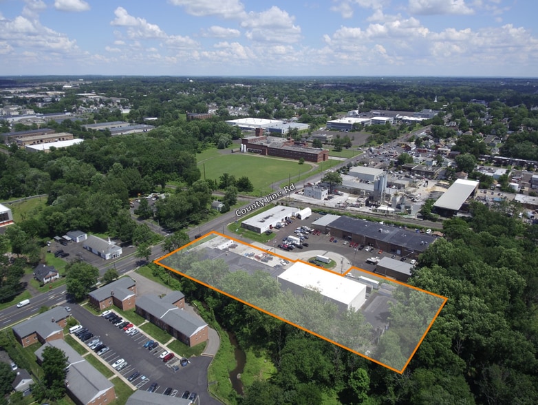 More Photos Of 244 E County Line Rd, Hatboro Manufacturing For Sale